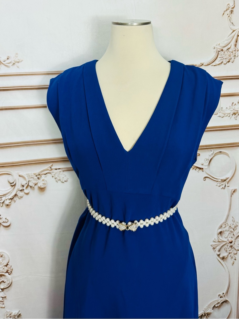 Donna Karan Cobalt V-Neck Midi Dress - Picture 15 of 15